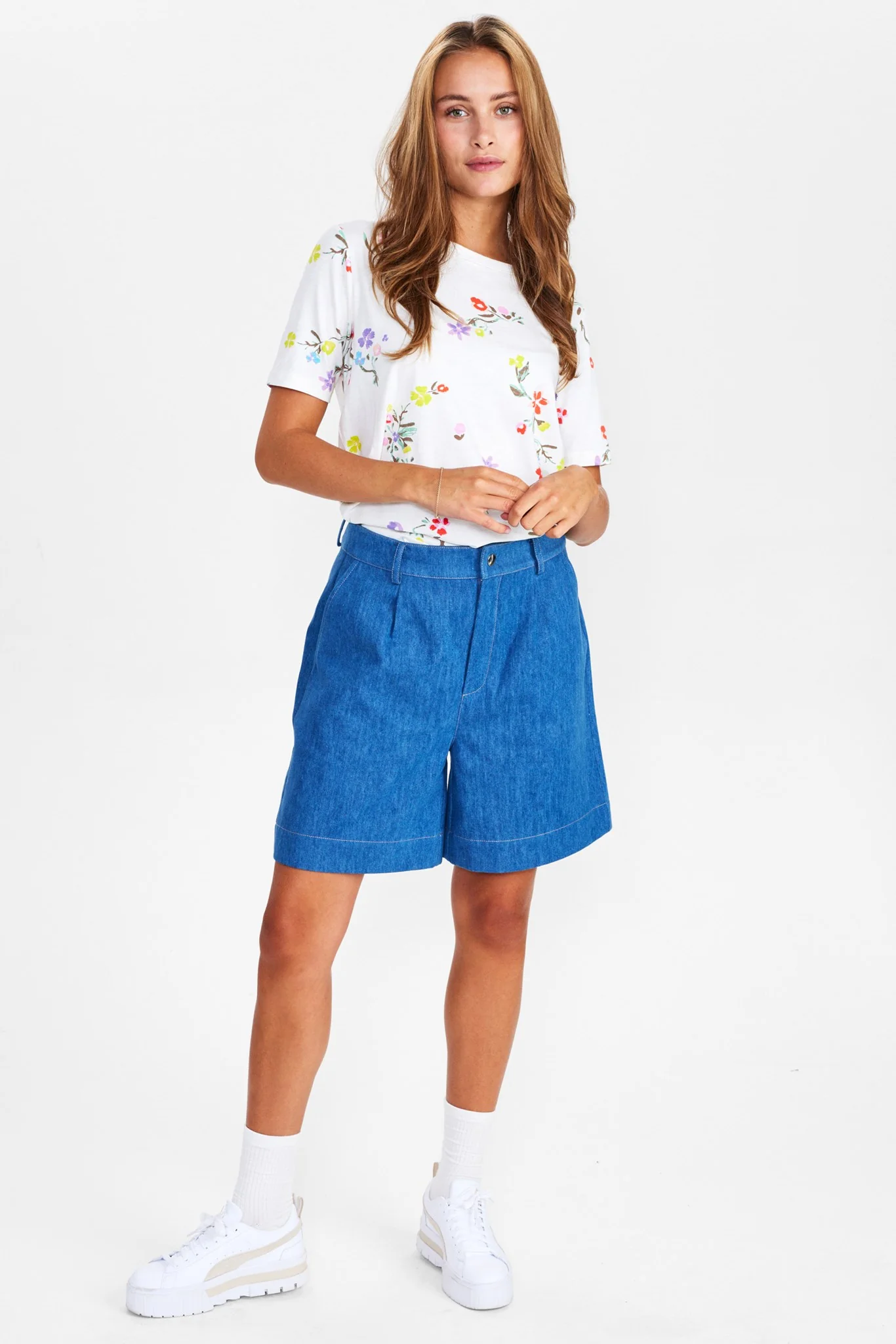 NURINA SHORTS - Medium Blue Denim - Image 3