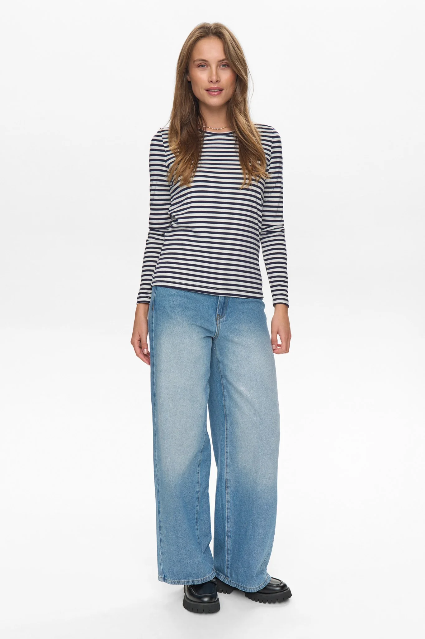 NURIXIE BLOUSE - Silver - Image 3