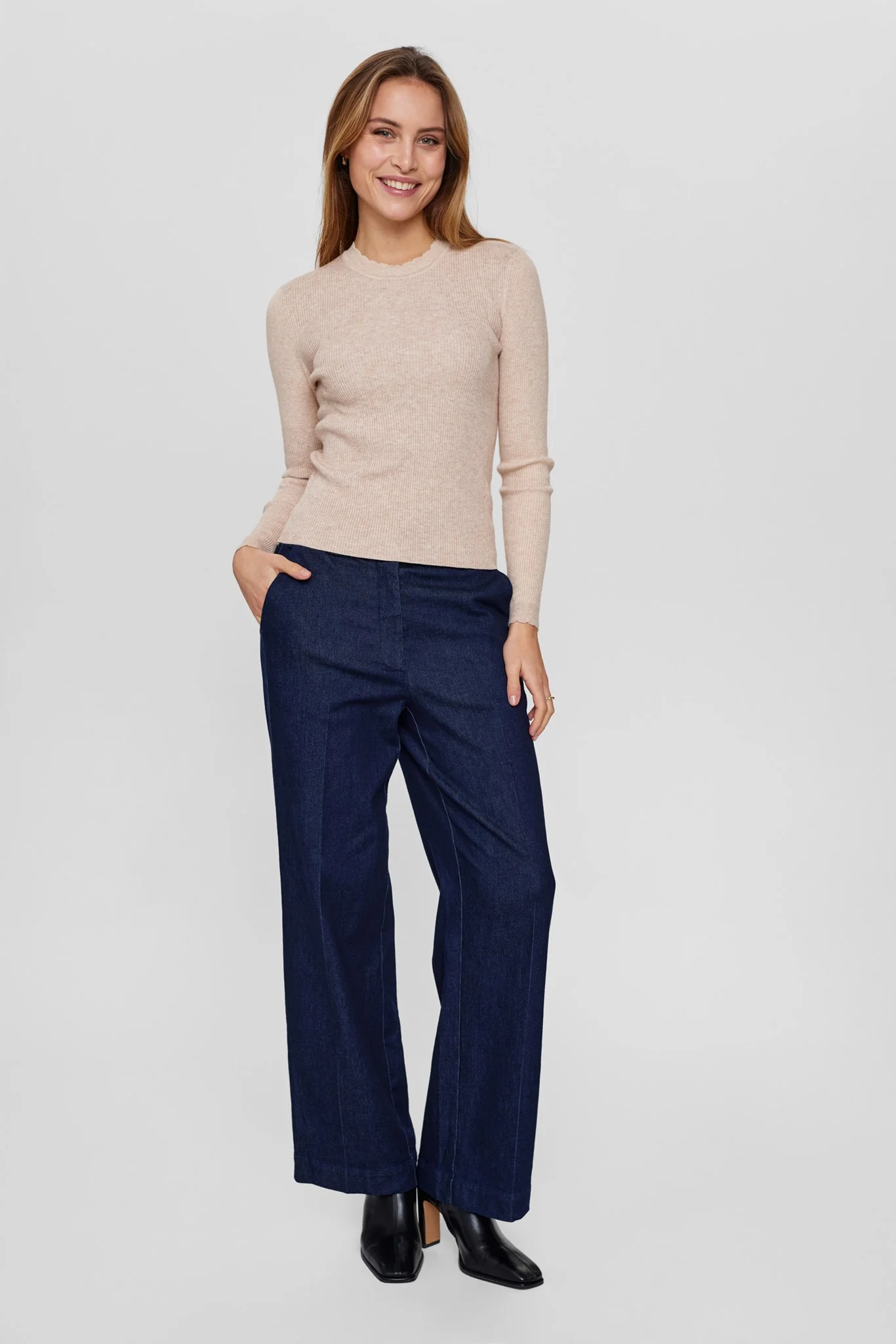 NUROA O-NECK PULLOVER  - Sesame Melange - Image 3