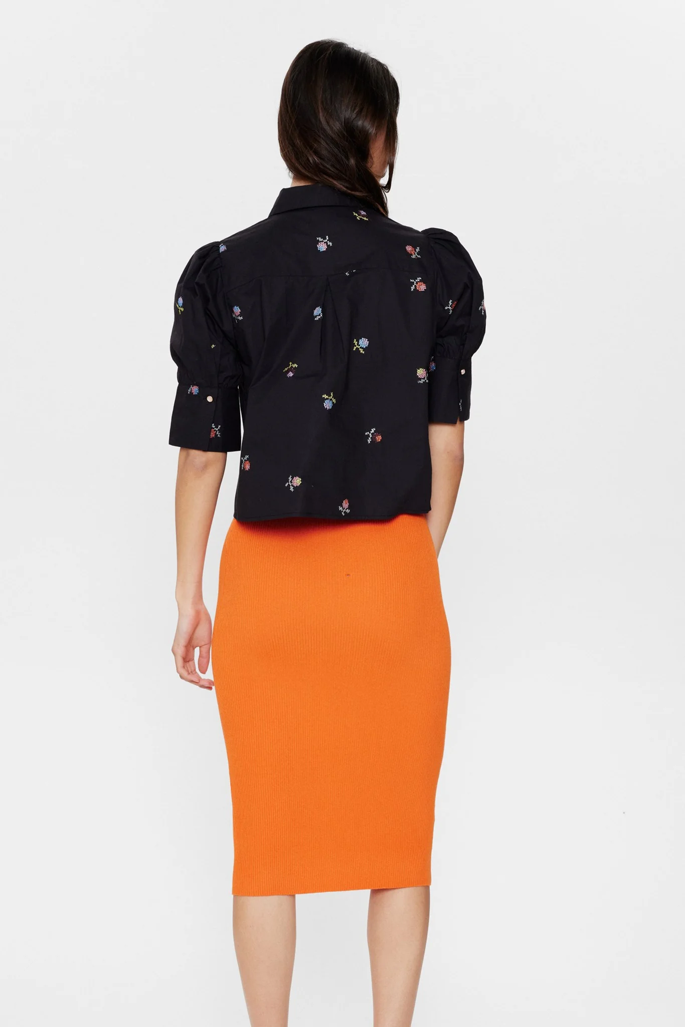 NUROSE SHIRT - Caviar - Image 2