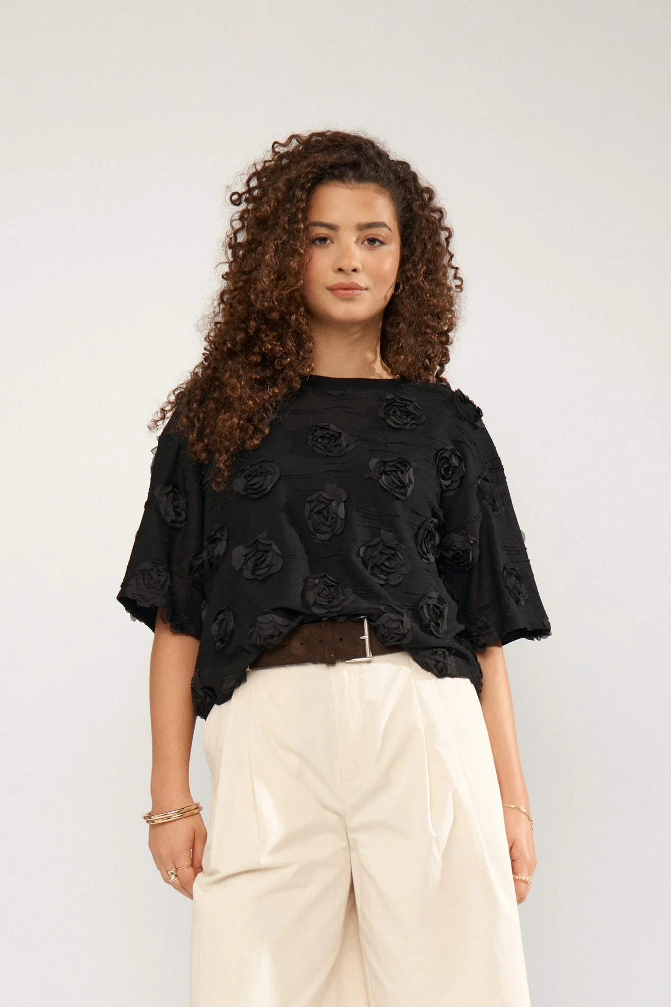 NUROSIE T-SHIRT - Caviar