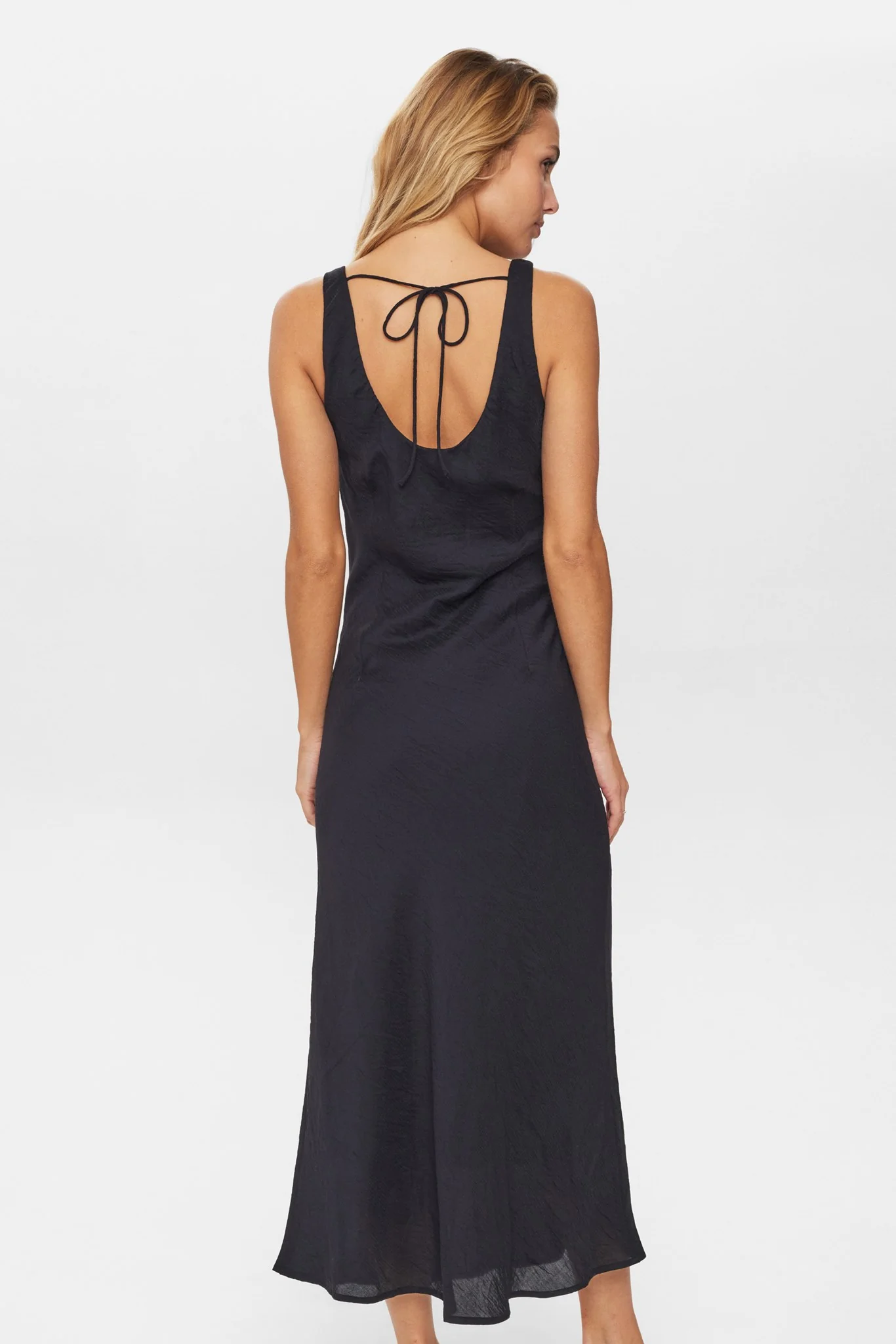 NUROXANNE DRESS - Caviar - Image 2