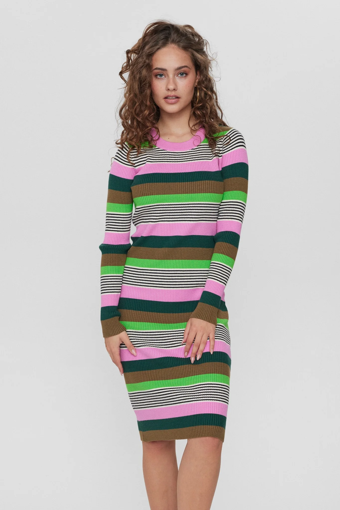 NUSADENA DRESS - Fuchsia Pink