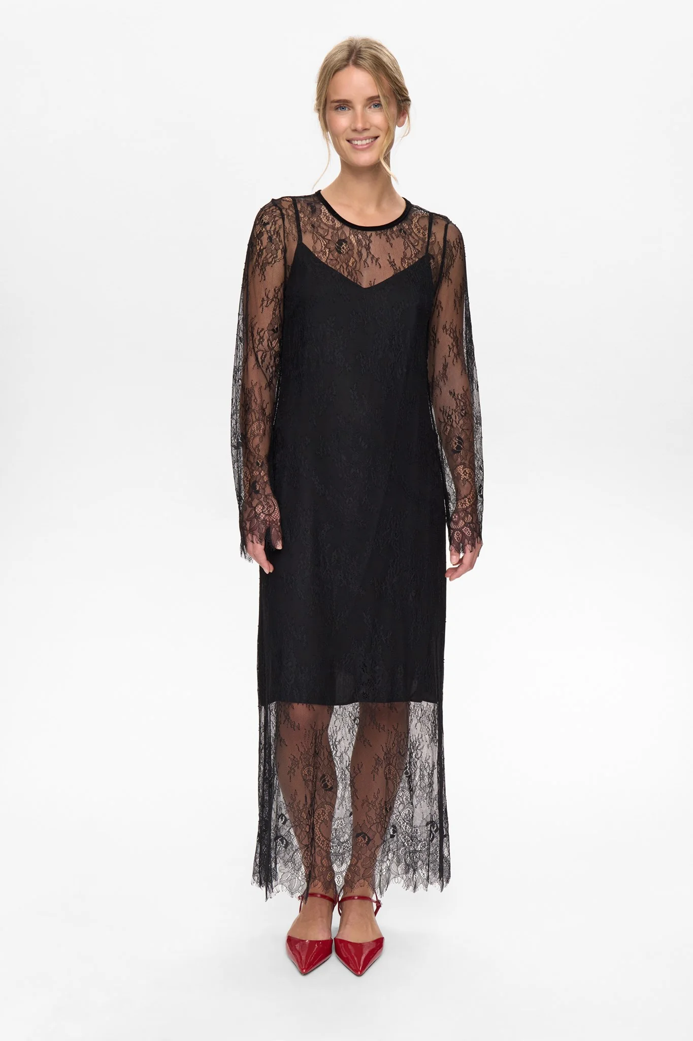 NUSANSA DRESS - Caviar