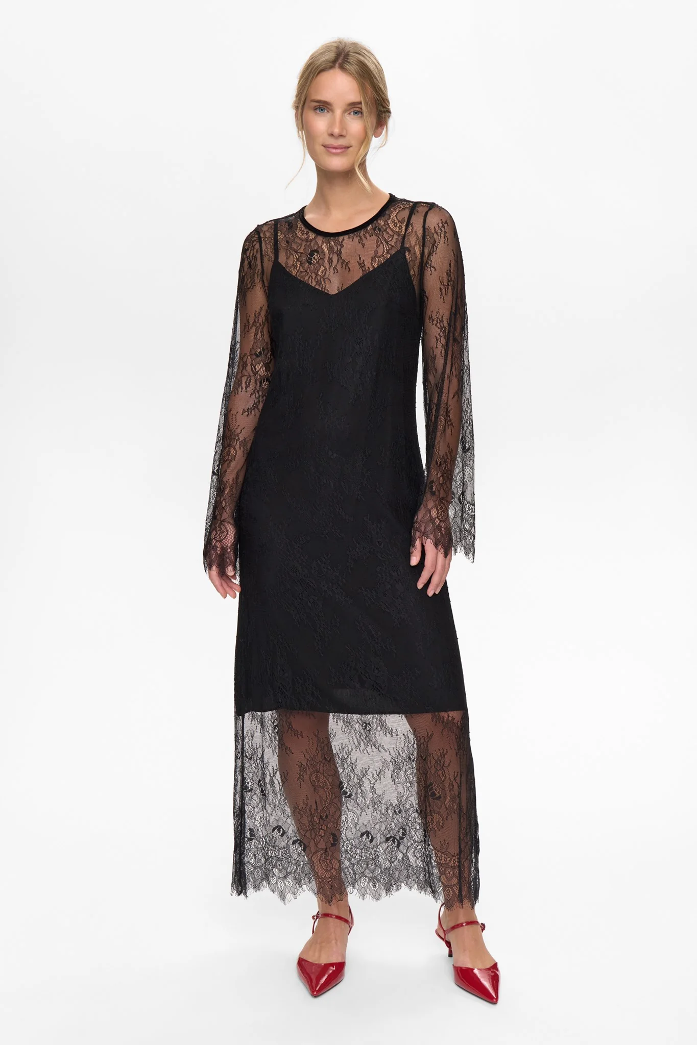 NUSANSA DRESS - Caviar - Image 3