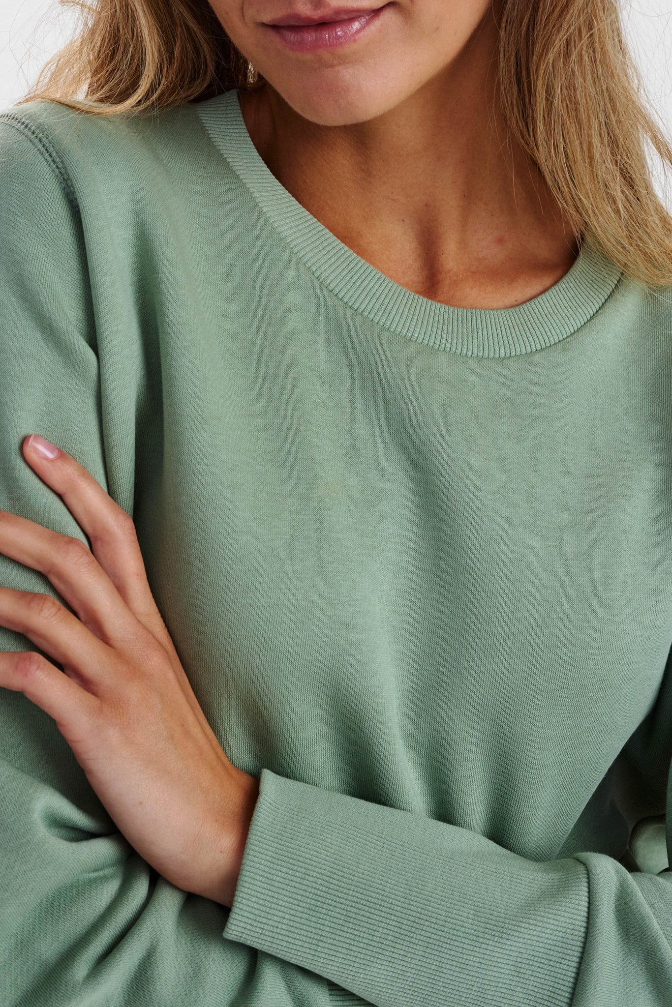 NUSEINNA SWEAT - Grayed Jade - Image 5
