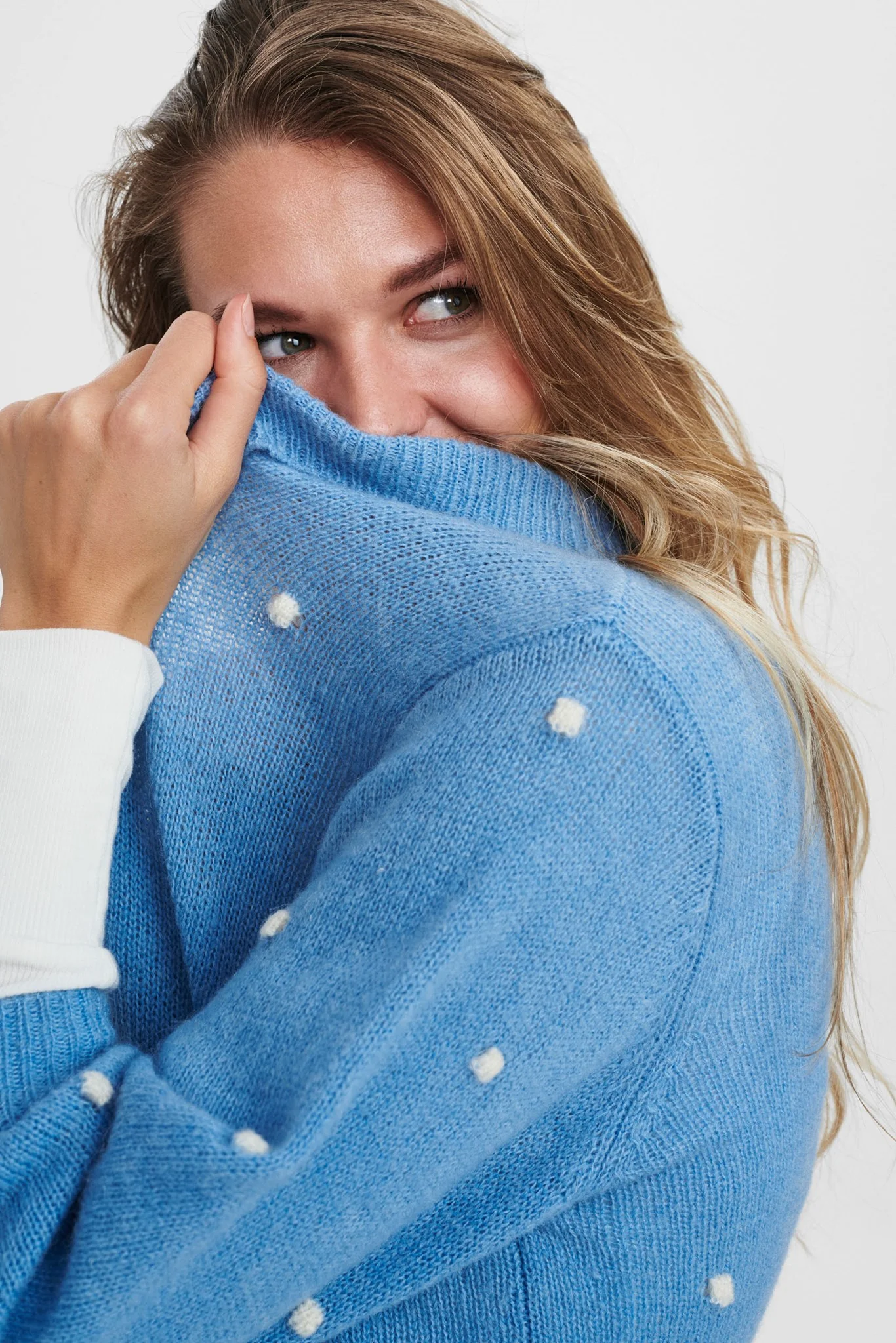 NUSHERIDAN CARDIGAN - Della Robbia Blue - Image 6