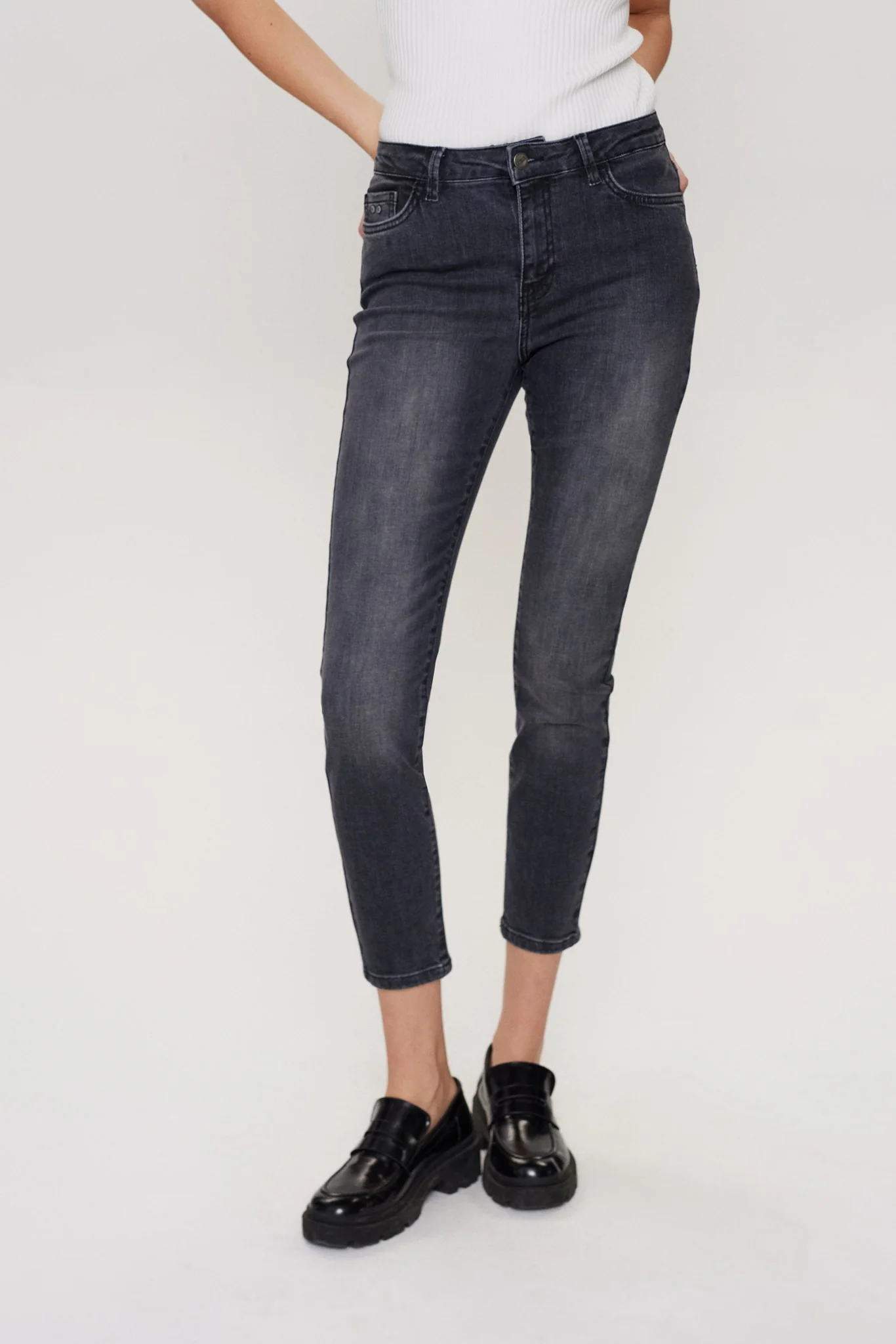NUSIDNEY CROPPED GREY - Medium Grey mel
