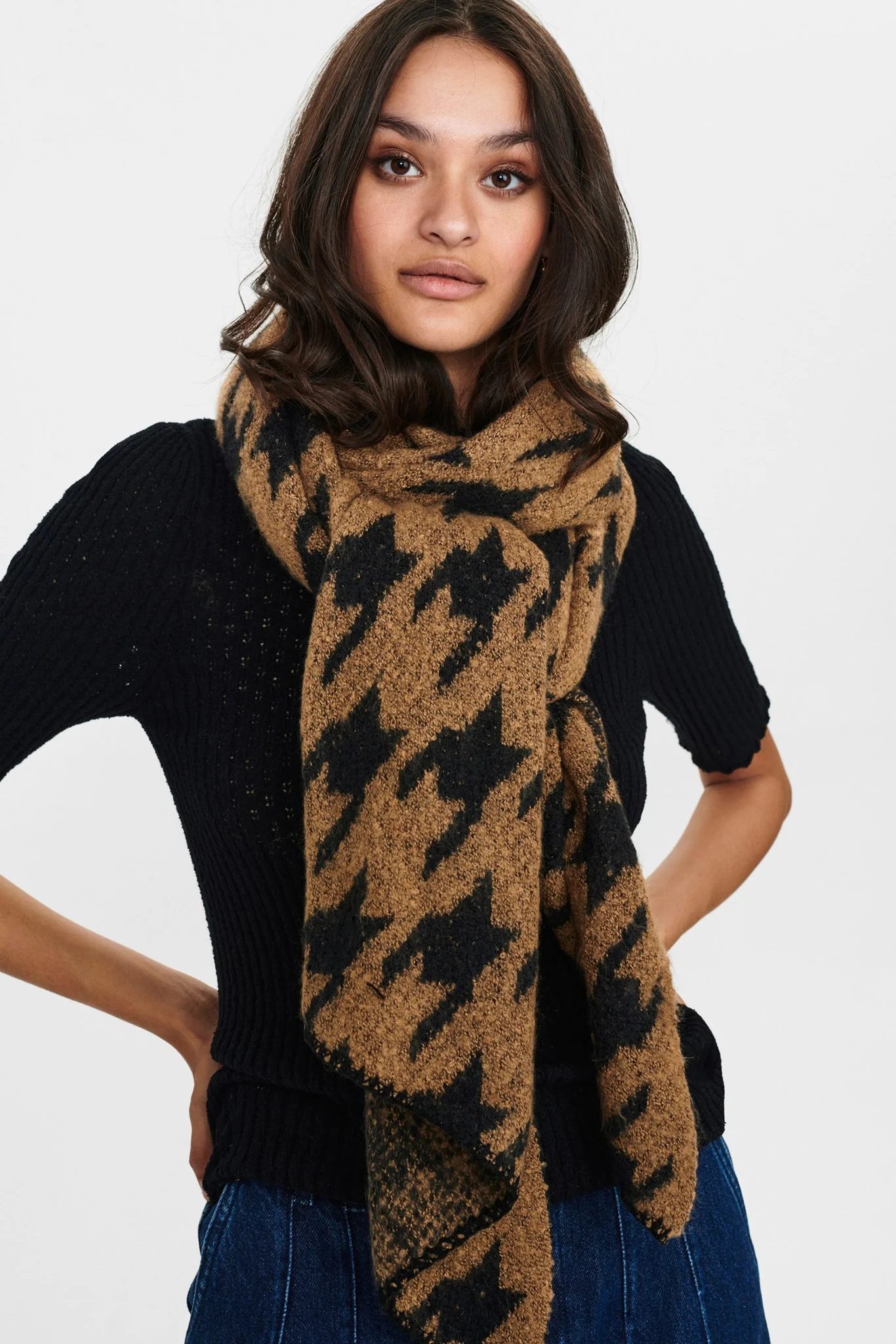 NUSTARRY SCARF  - Caramel Cafe