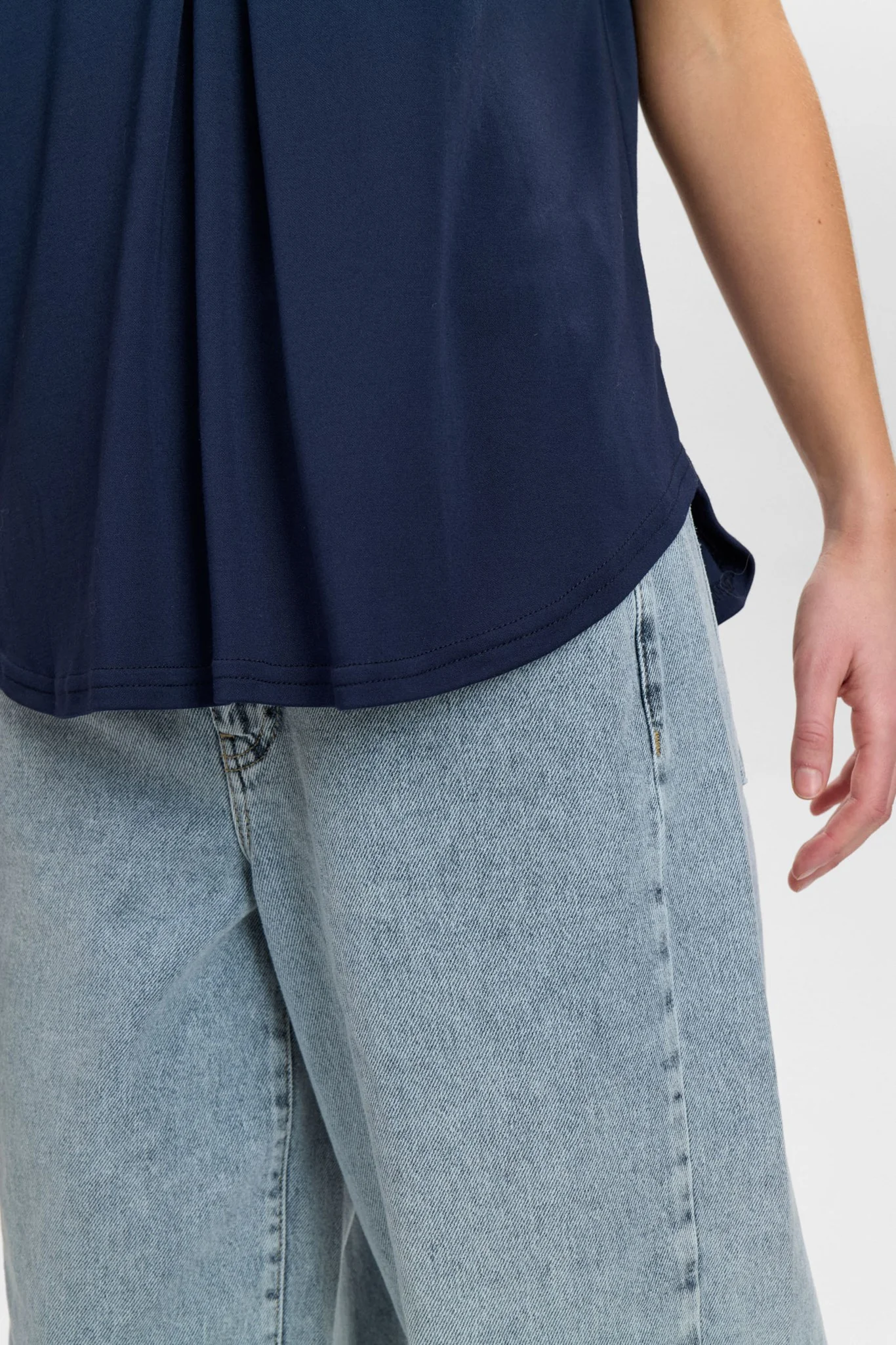 NUSTILLA SS BLOUSE - Dark Sapphire - Image 4