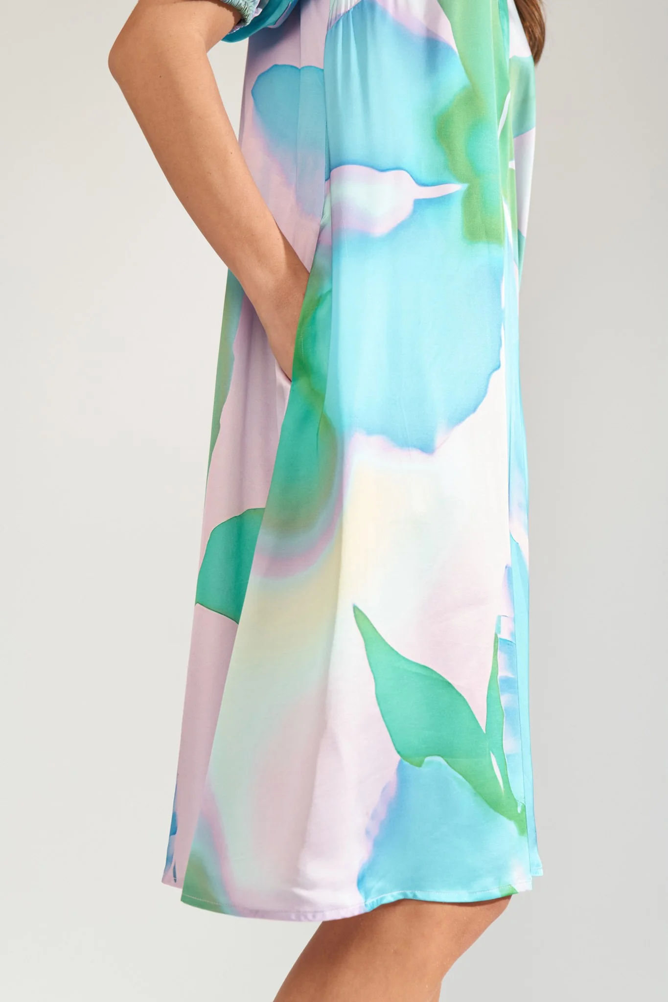 NUSUNLEE SHORT DRESS - Orchid Bloom - Image 5
