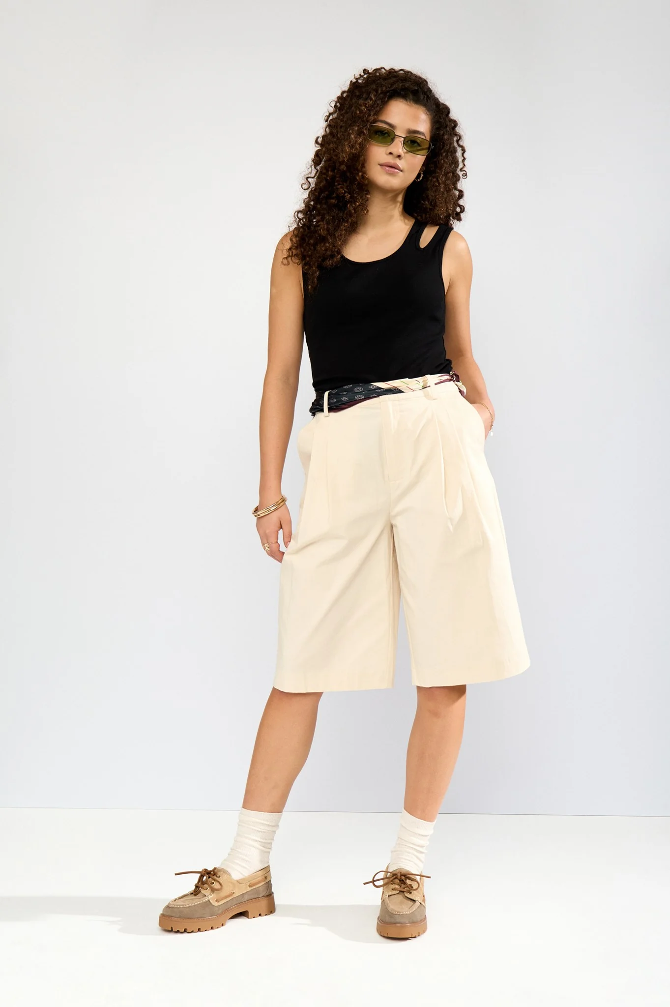 NUSUNNA SHORTS - Whitecap Gray - Image 6