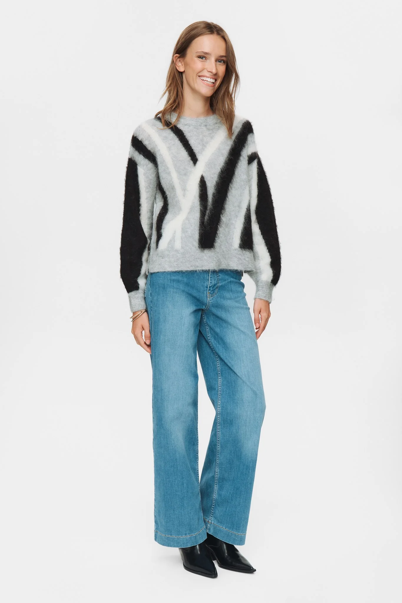 NUSURI BRUSHED PATTERN PULLOVER - Light grey mel - Image 3