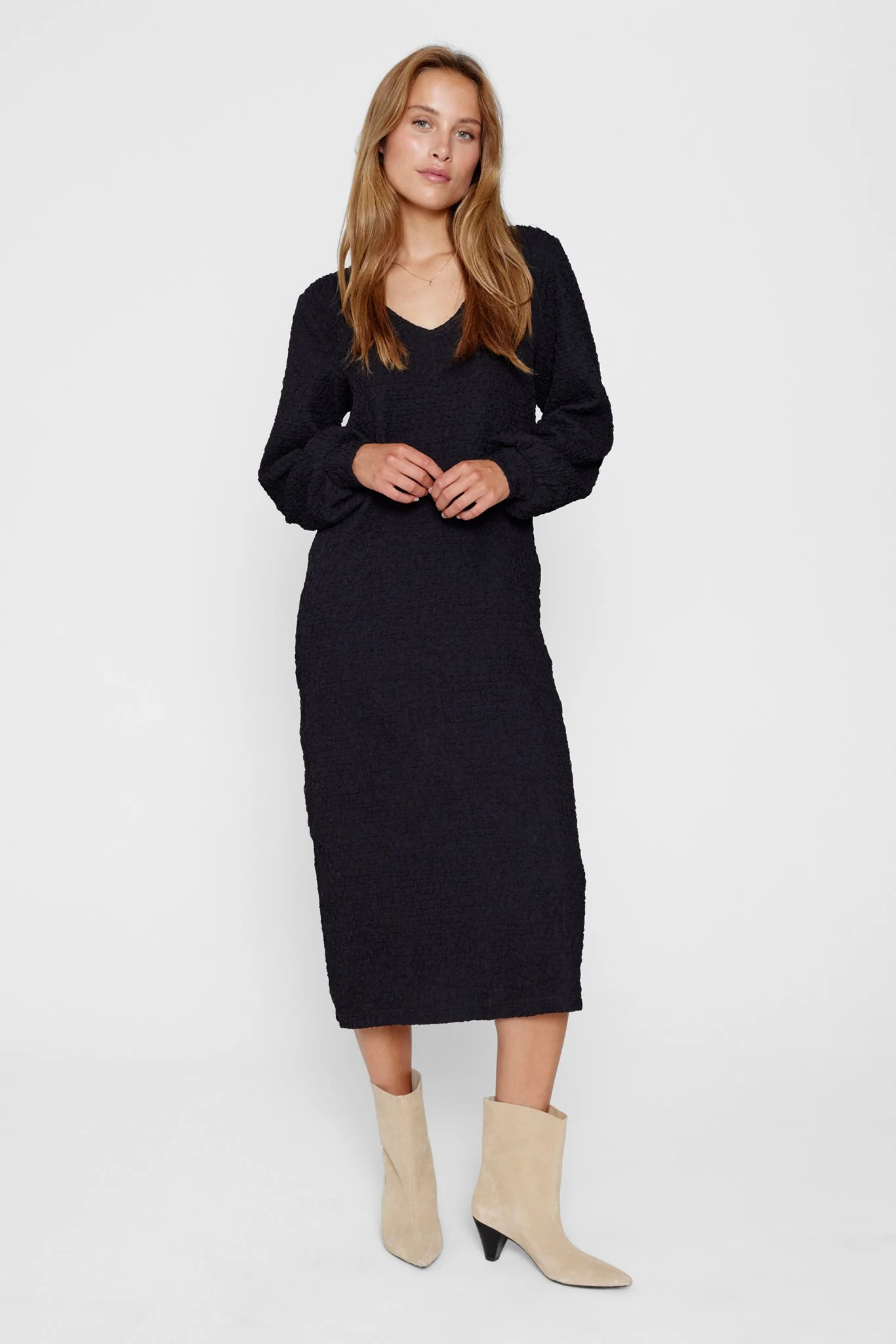 NUSYBIL DRESS - Caviar - Image 3