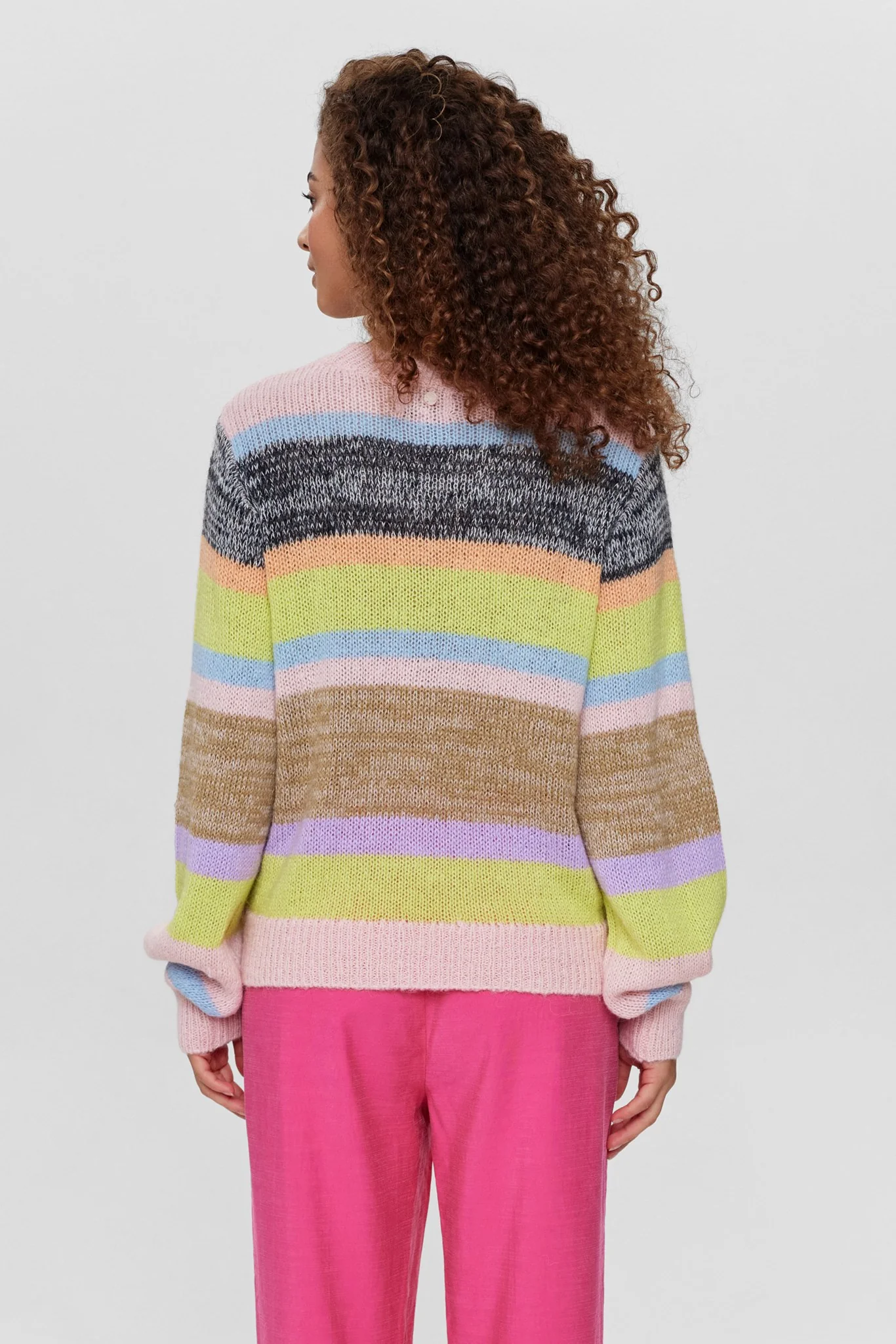 NUTANGO PULLOVER - Almond Blossom - Image 2