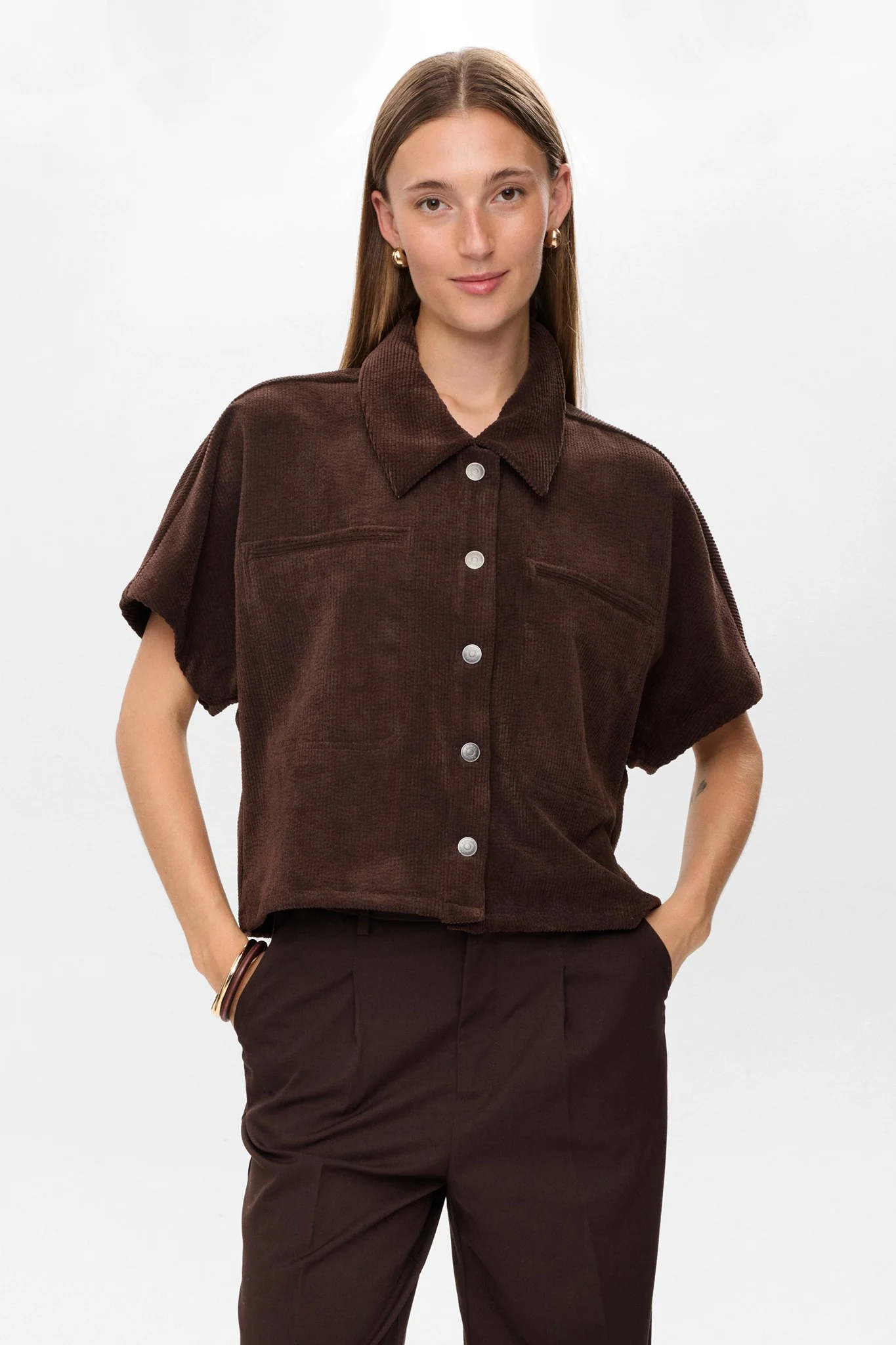 NUTHEA SHIRT - Black Coffee