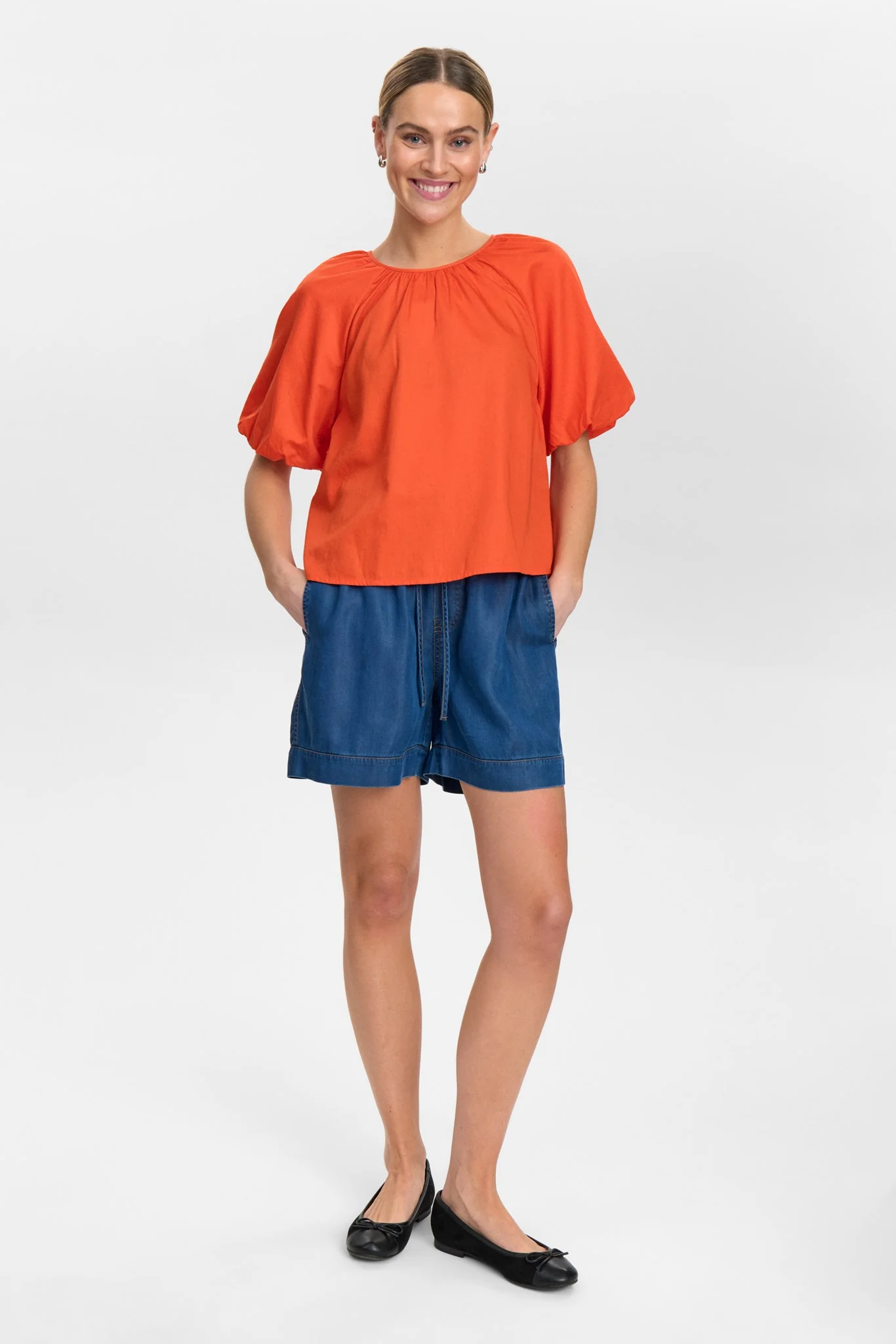 NUTRINE BLOUSE - Cherry Tomato - Image 3