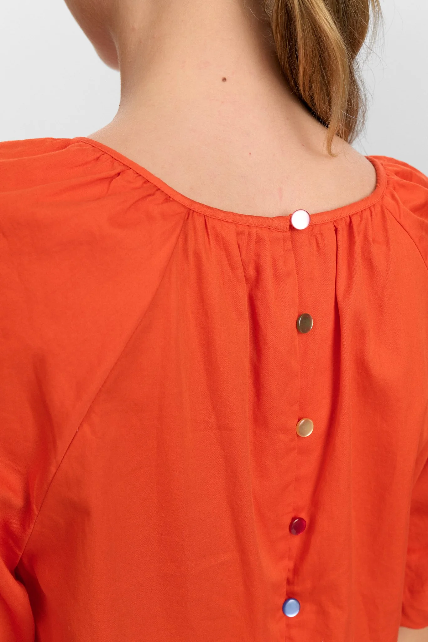 NUTRINE BLOUSE - Cherry Tomato - Image 4