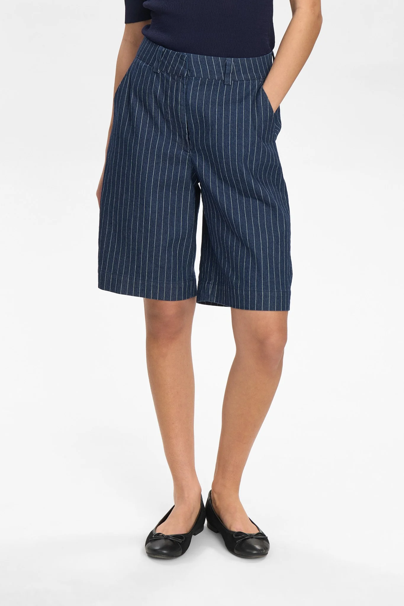 NUVIBEKE SHORTS - Medium Blue Denim