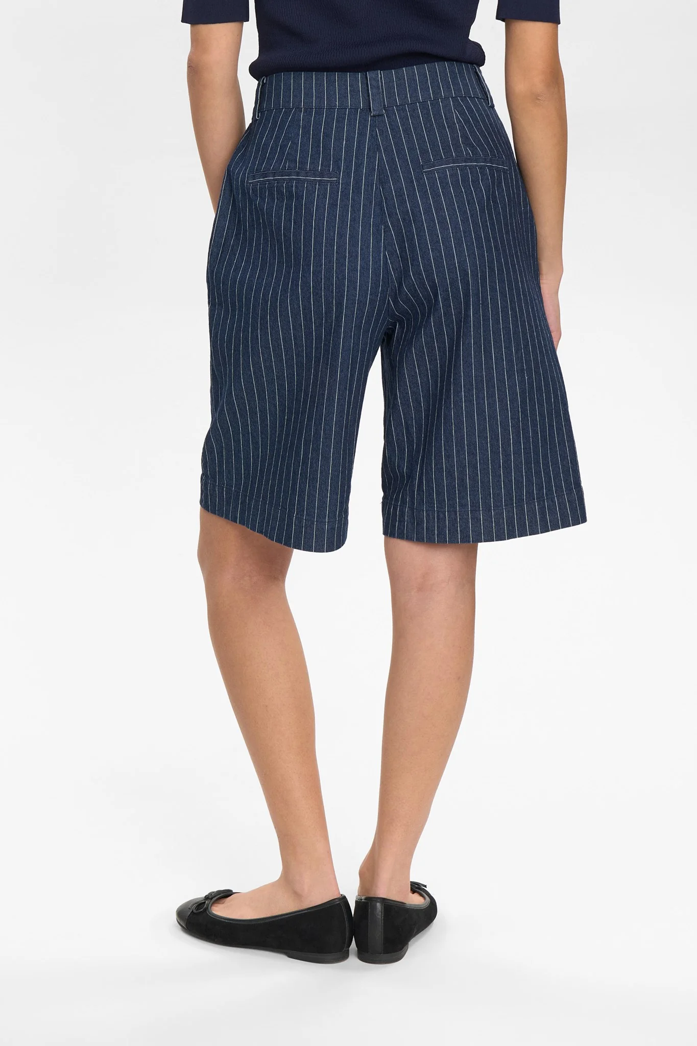 NUVIBEKE SHORTS - Medium Blue Denim - Image 2