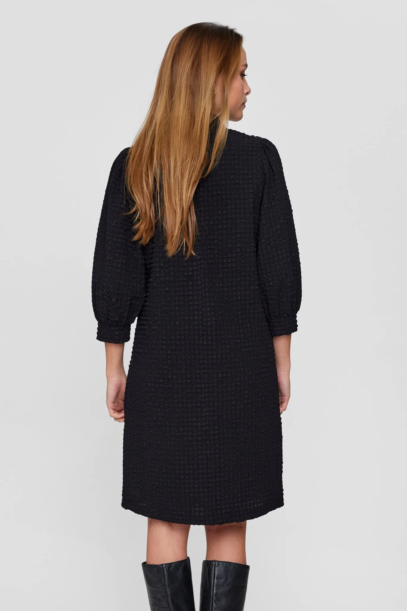 NUVILJE DRESS - Caviar - Image 2