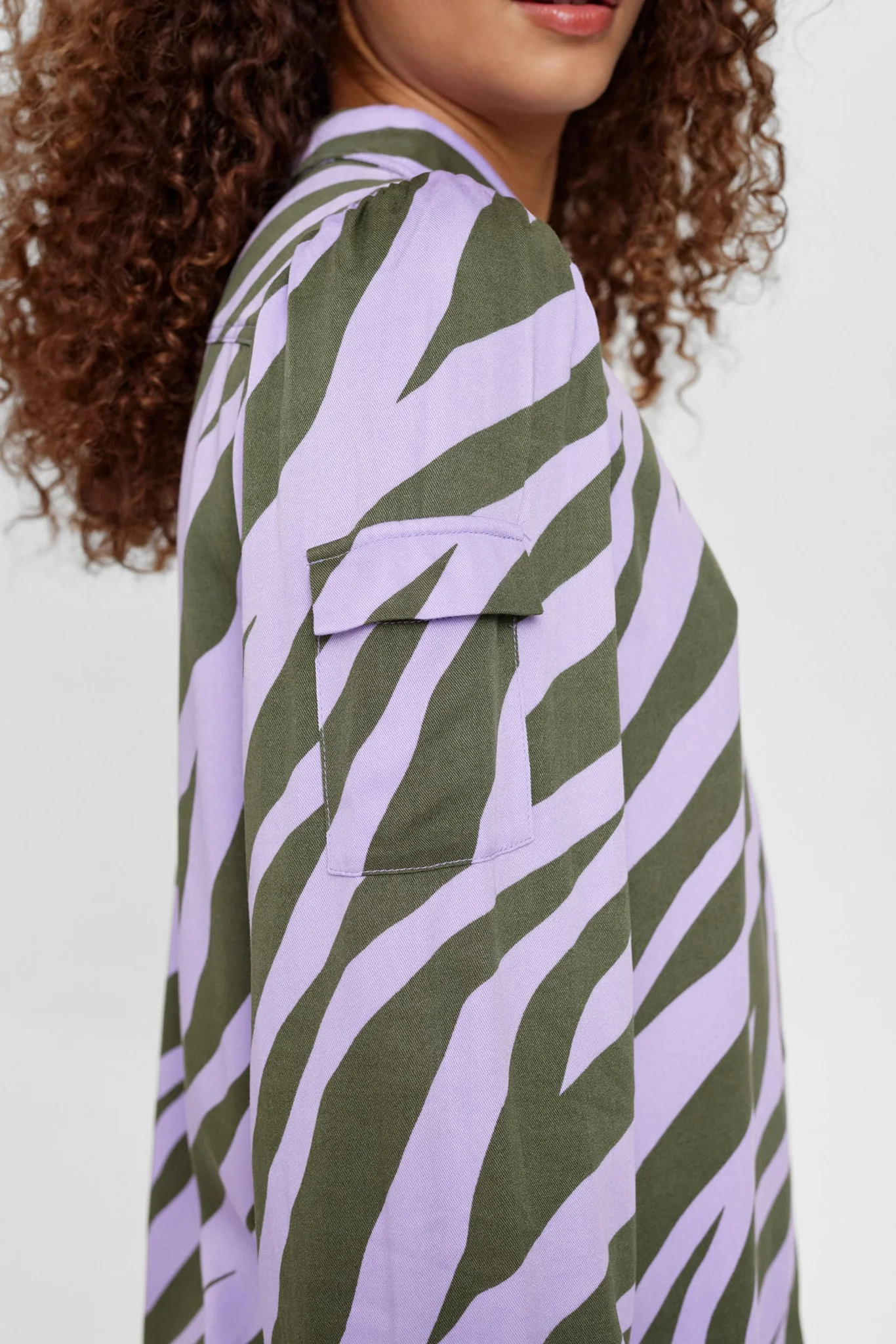NUVILLE SHIRT - Lilac Breeze - Image 5