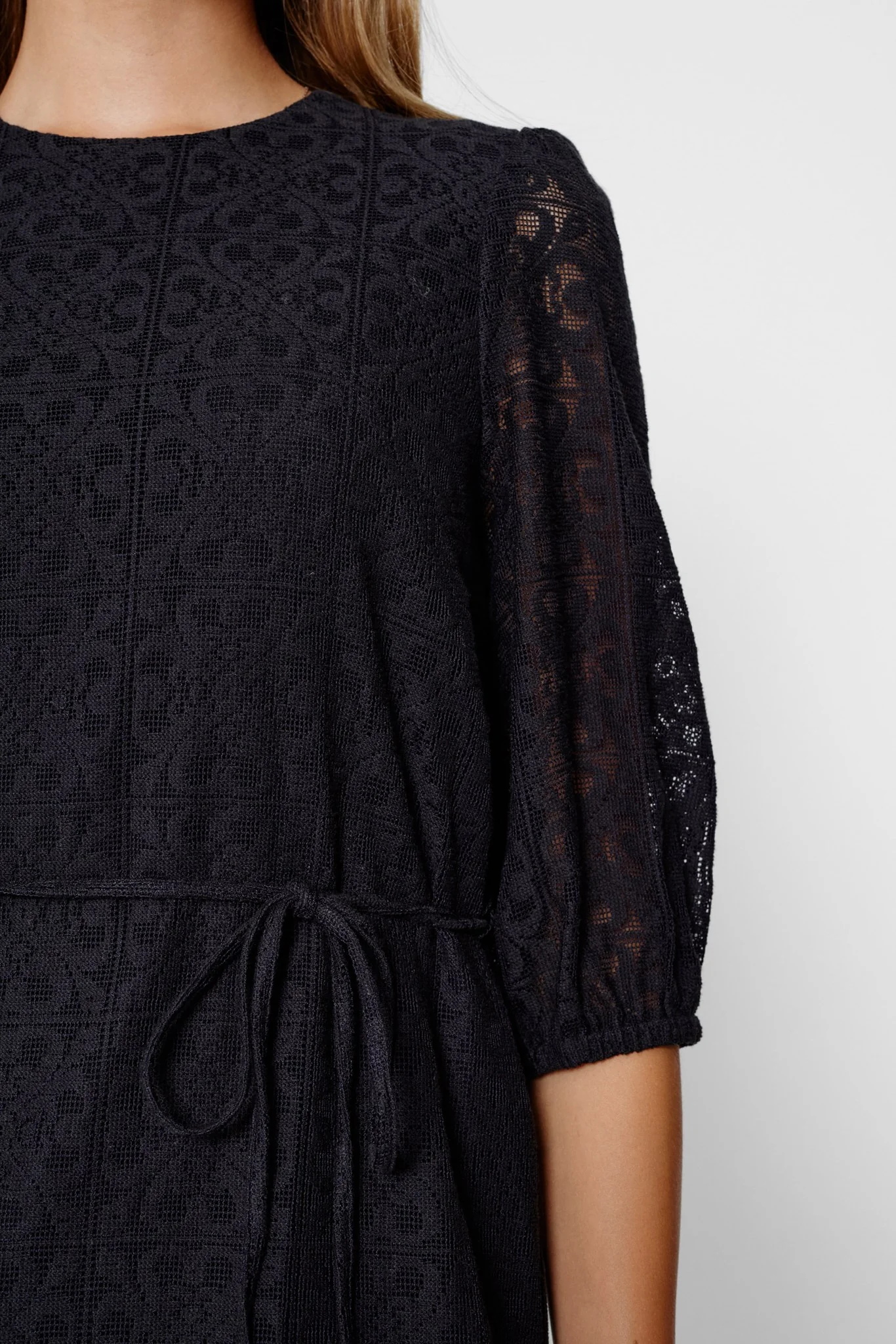 NUVIOL DRESS - Caviar - Image 4