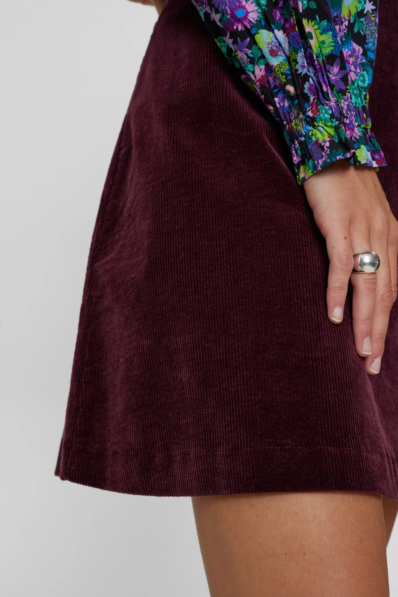 NUVIVIAN SKIRT - Port Royal - Image 5