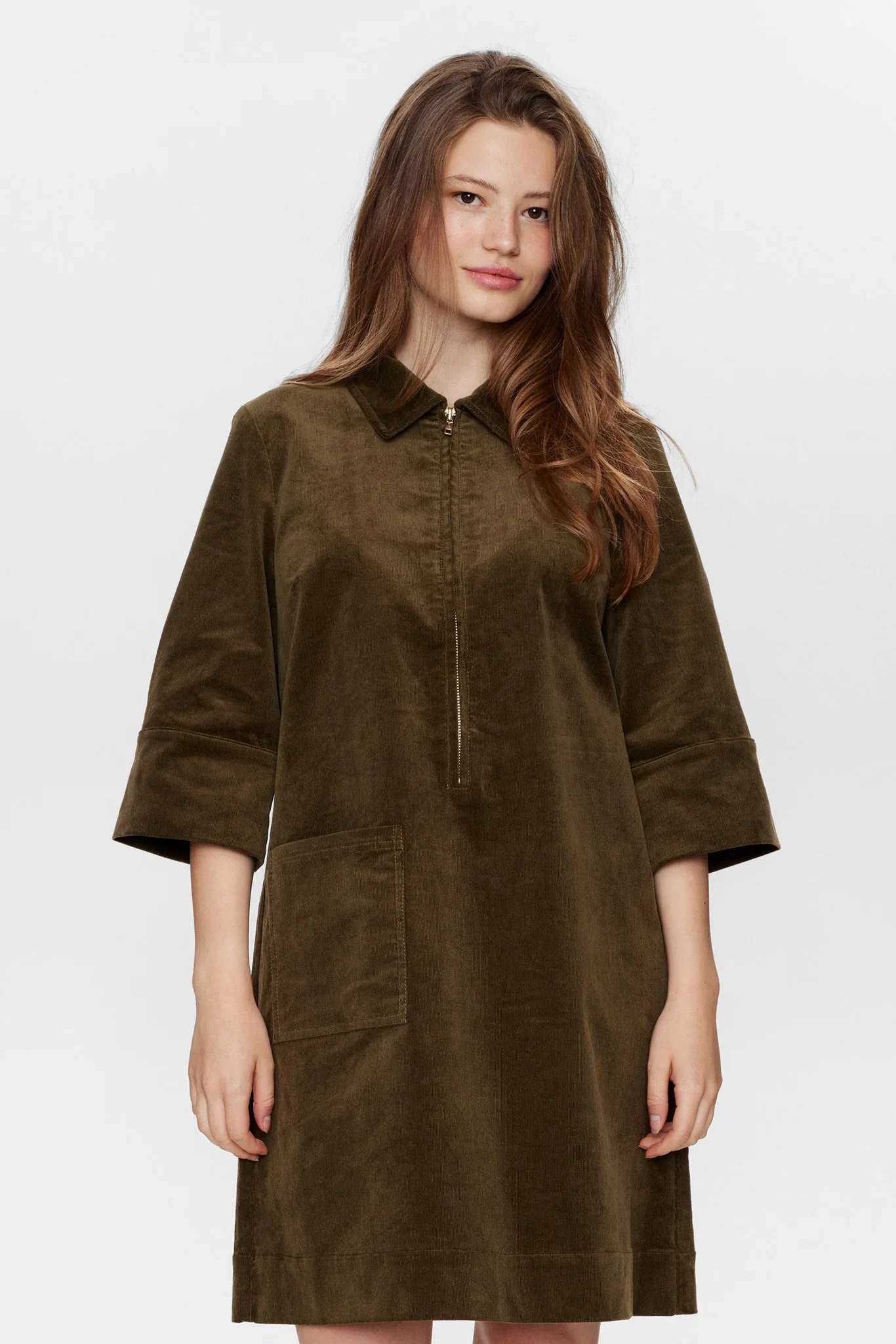 NUVIZZA DRESS - Olive Night