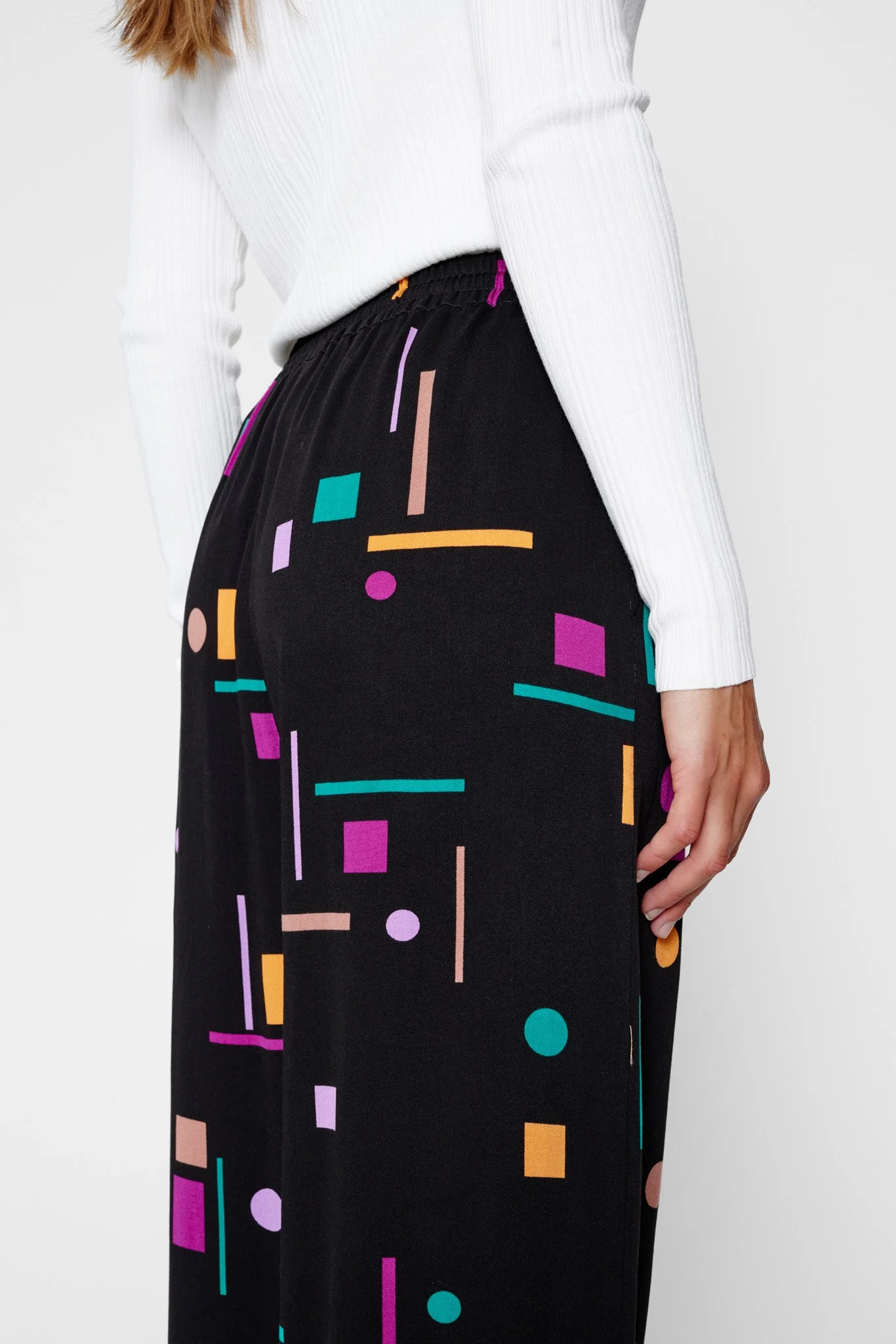 NUWALLI PANTS - Caviar - Image 5