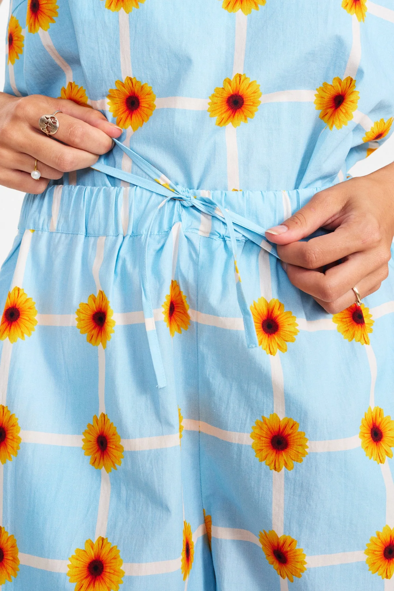 NUWIGA SHORTS  - Crystal blue - Image 5