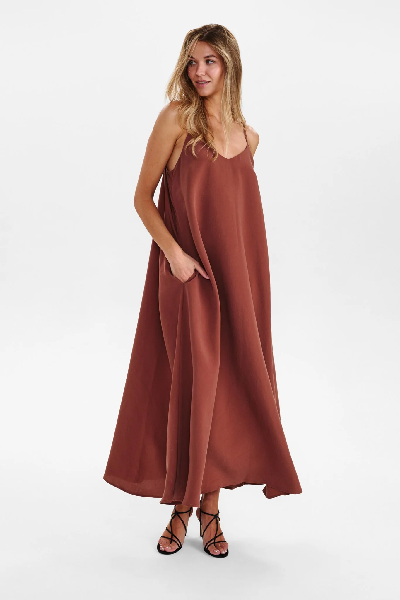 NUZAZA DRESS - Root Beer - Image 3