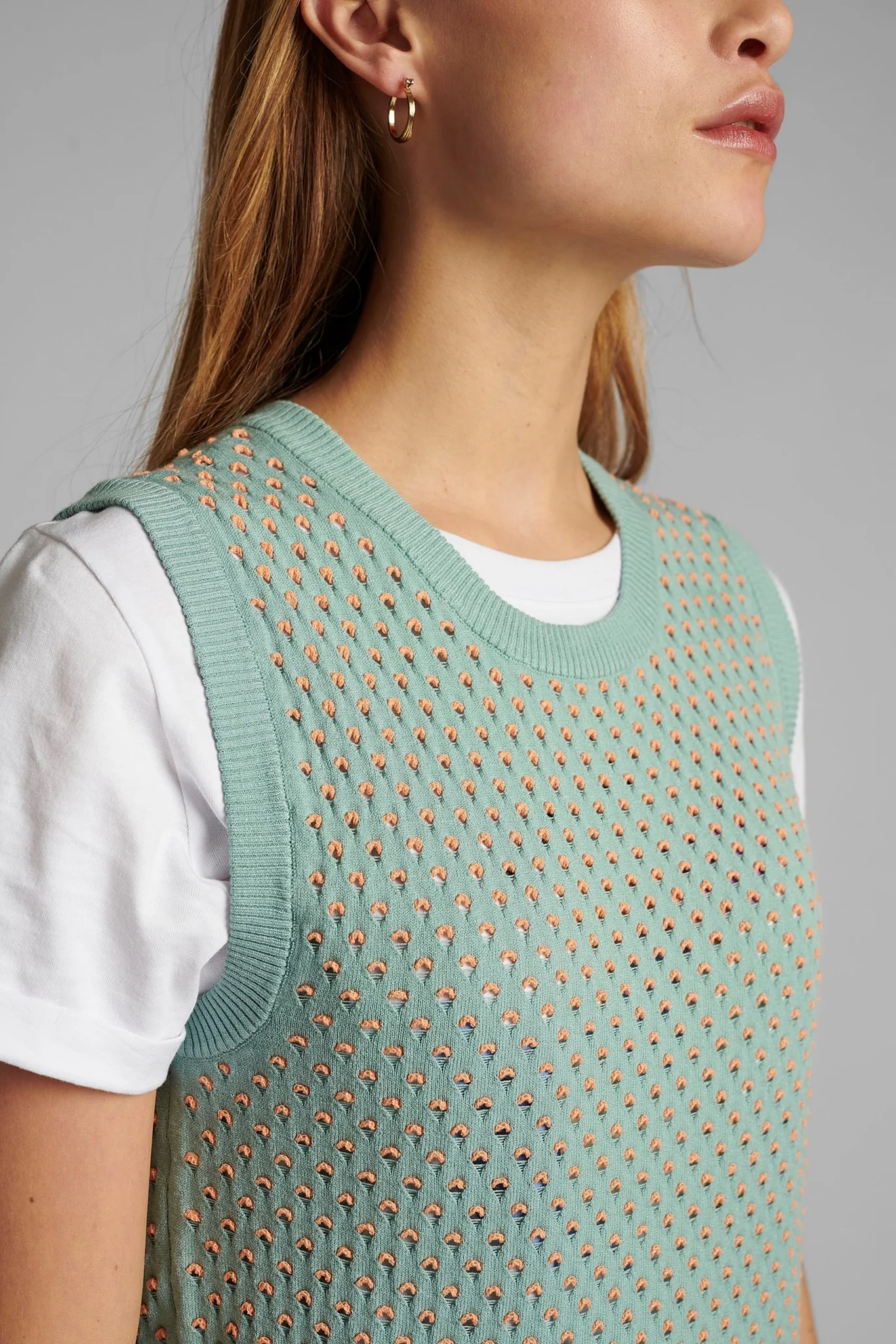 NYBRYNN VEST - Aquifer - Image 4