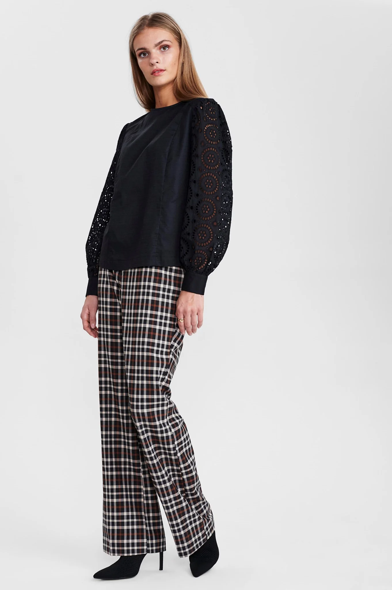 SICAMPANA BLOUSE - Caviar - Image 3
