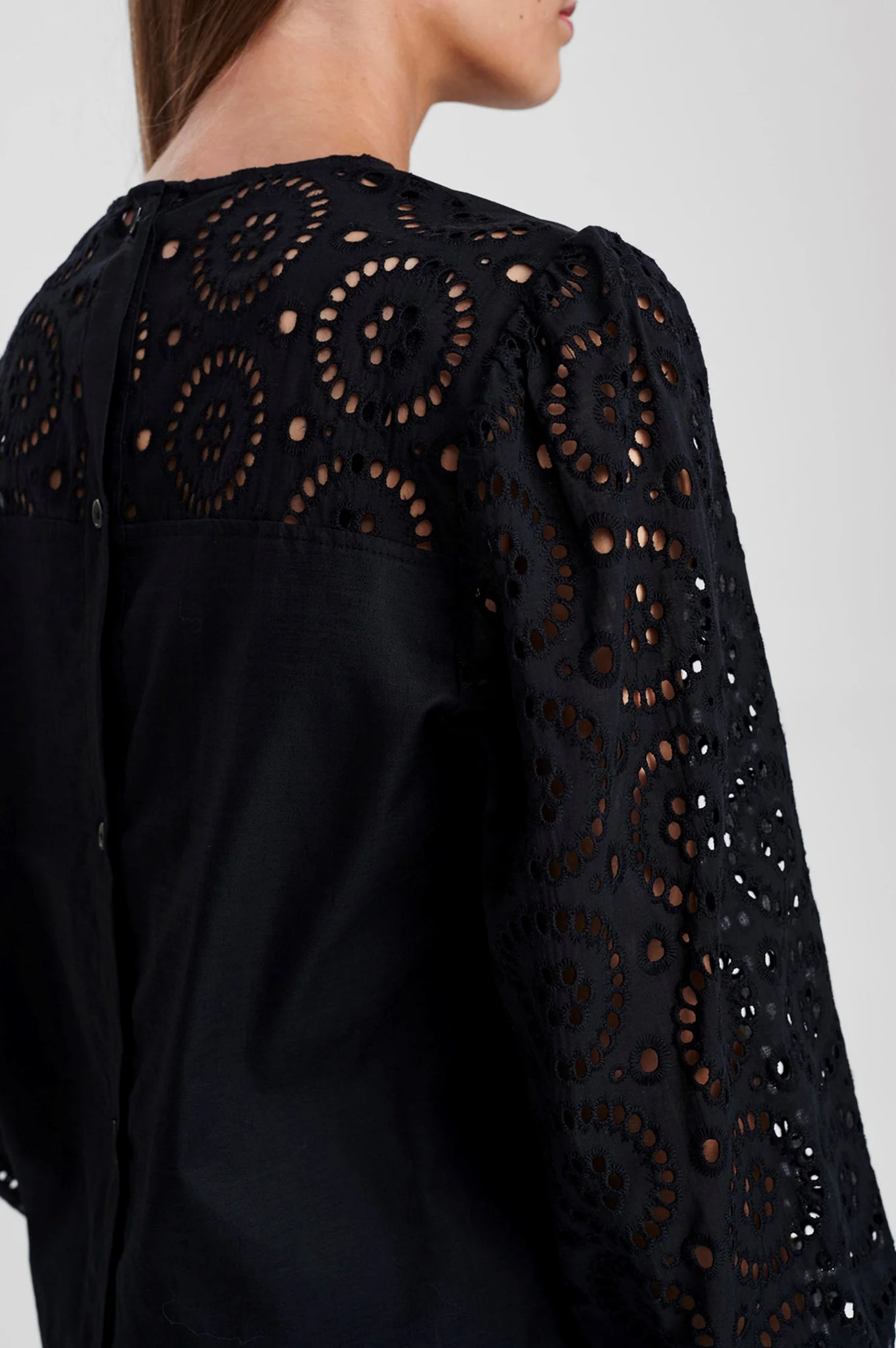 SICAMPANA BLOUSE - Caviar - Image 4