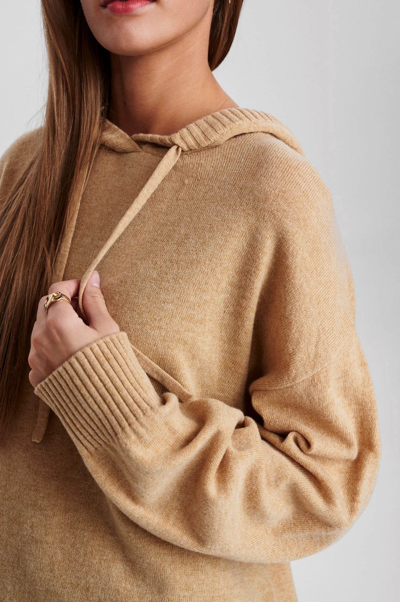 SISANGA HOODIE - Croissant Melange - Image 4