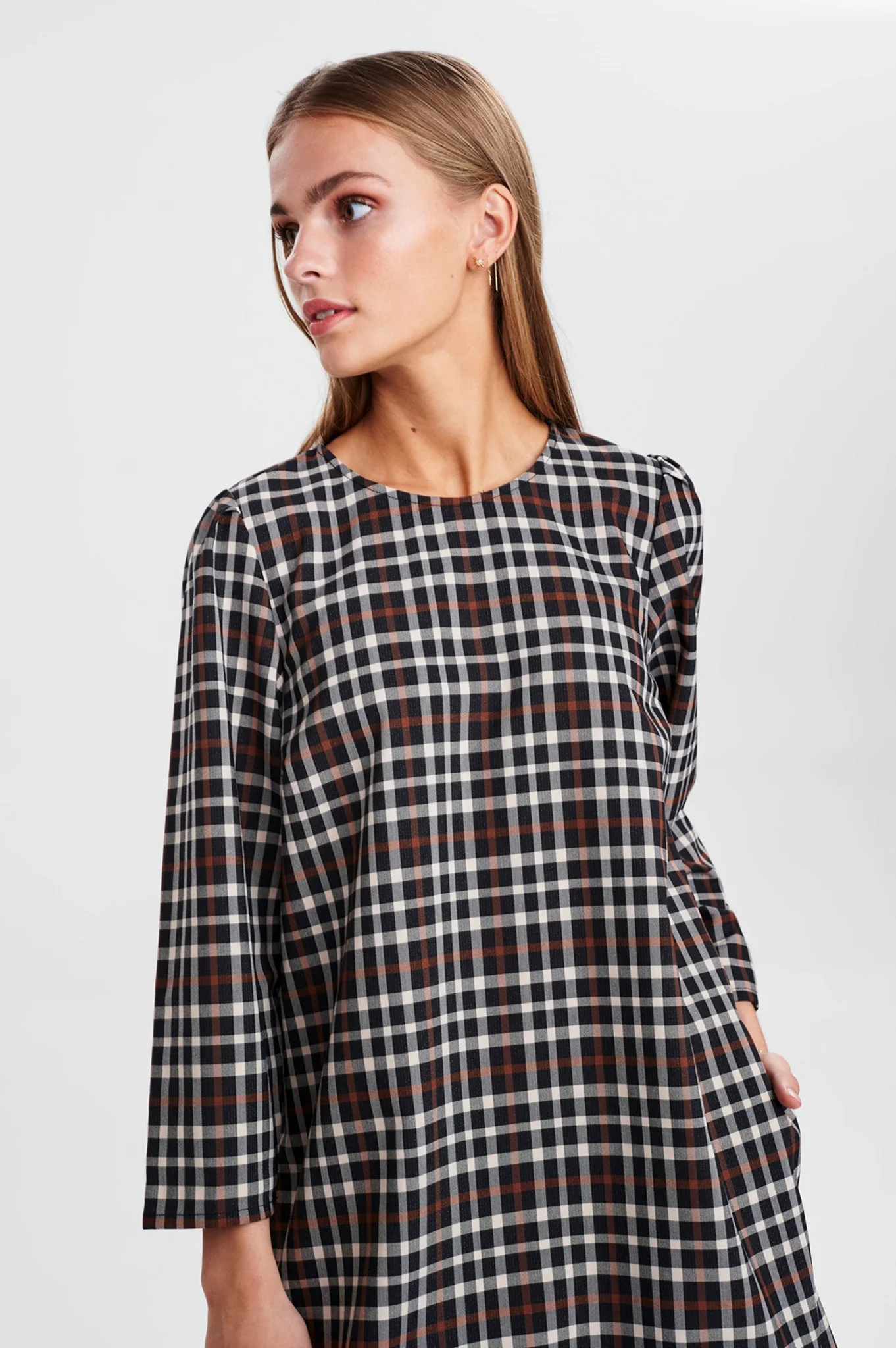 SISCARLETT DRESS - Caviar - Image 6