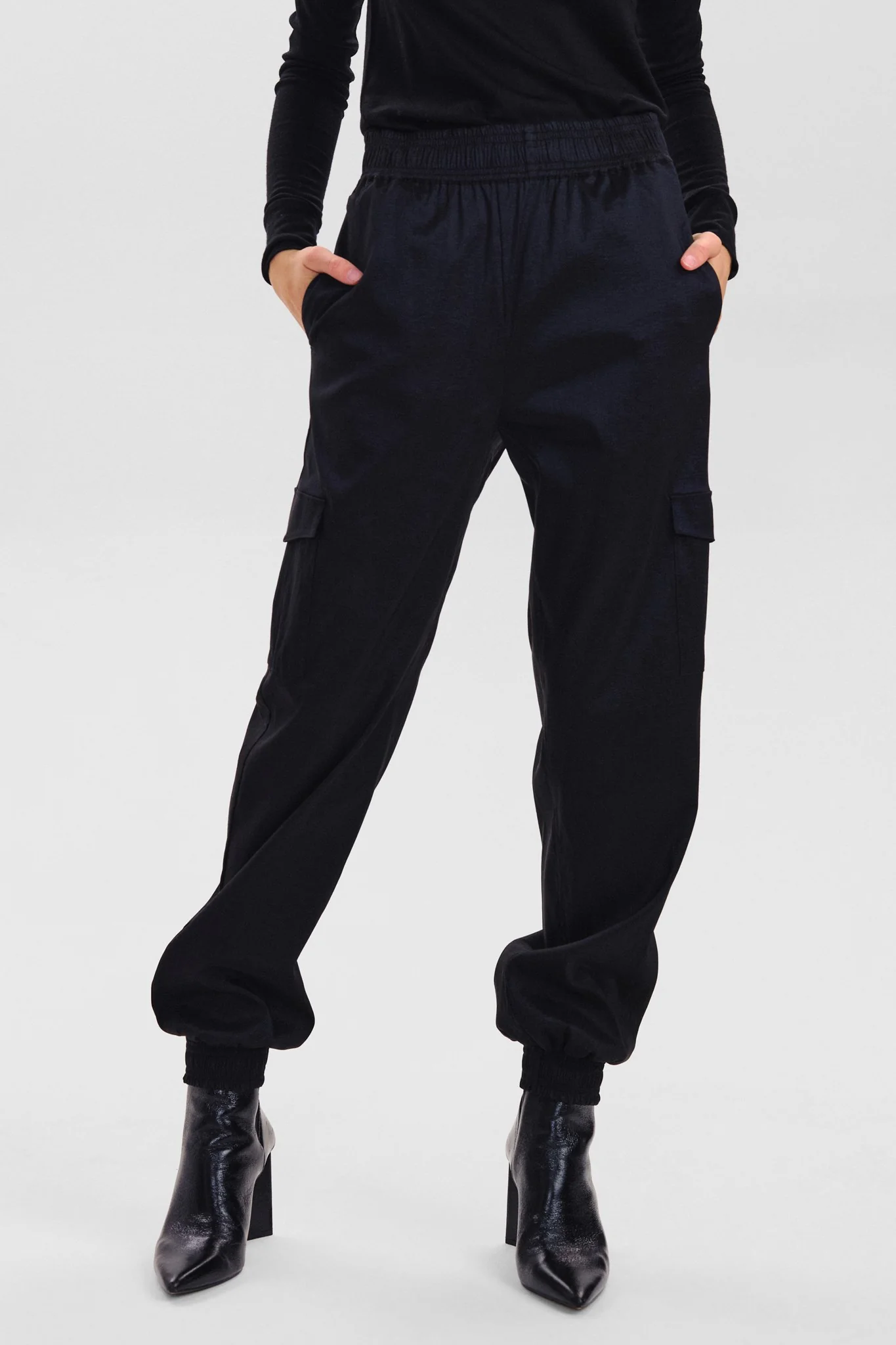 SISEDINE PANT - Caviar