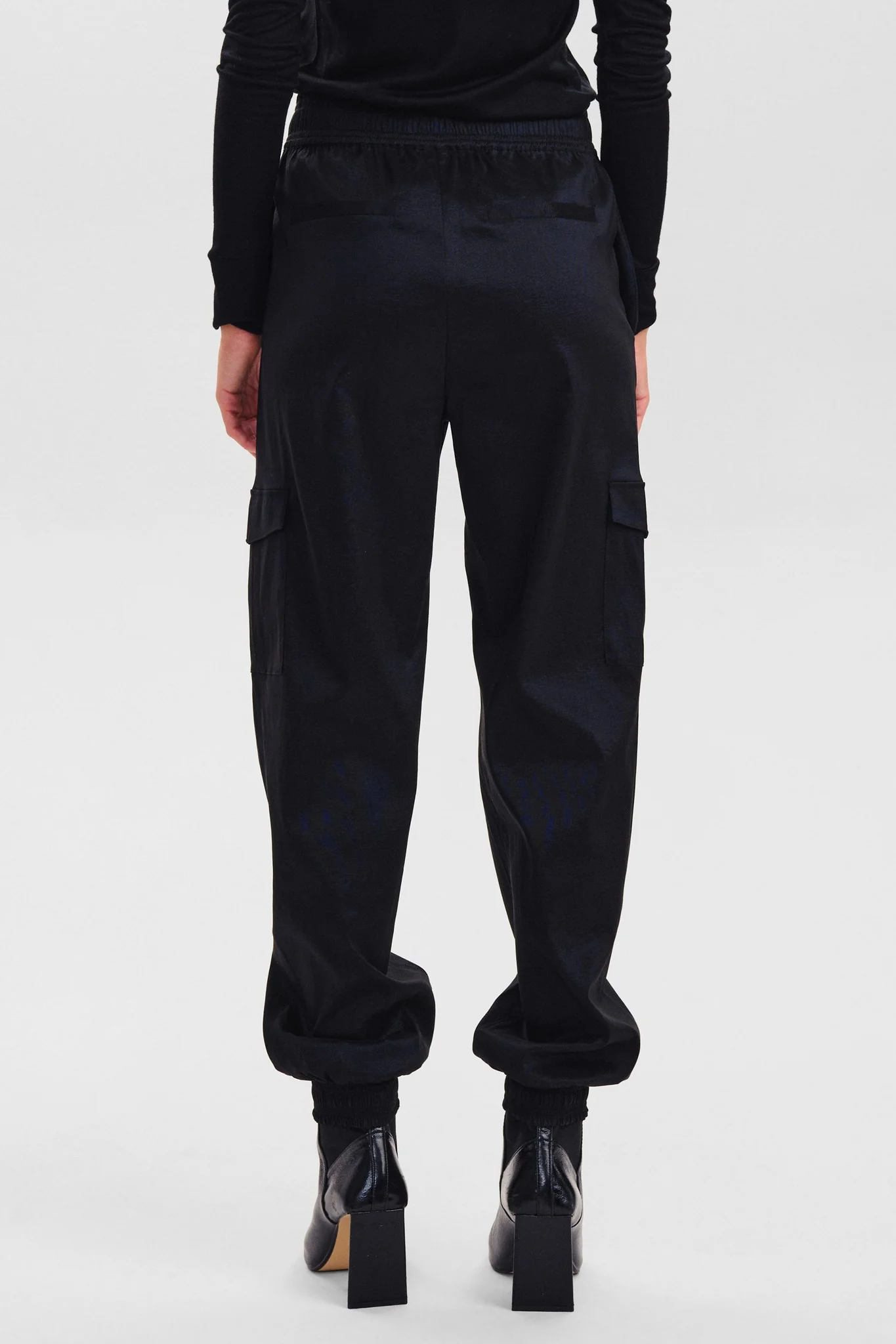 SISEDINE PANT - Caviar - Image 2