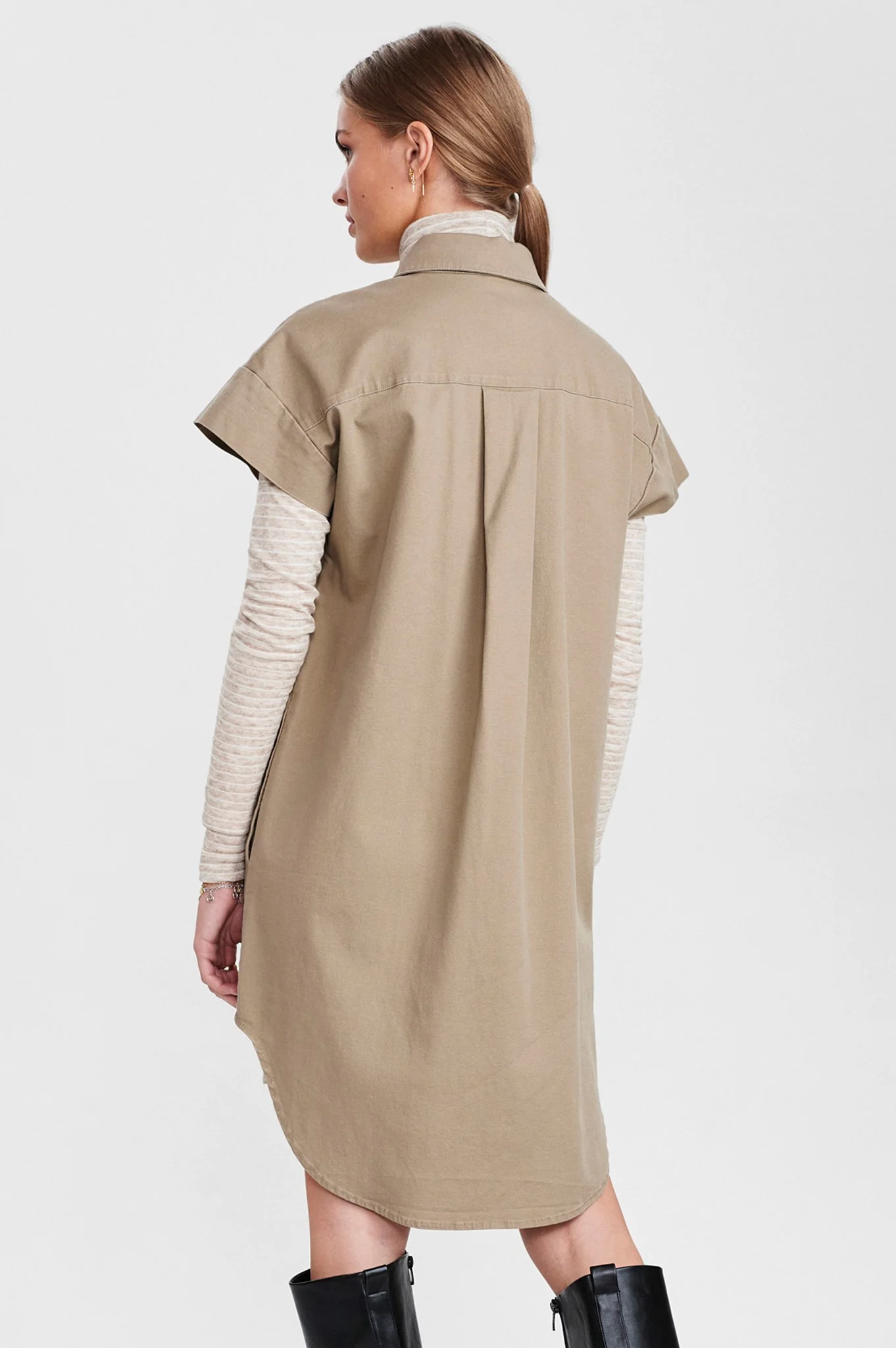 SISIMMY VEST - Lead Gray - Image 2
