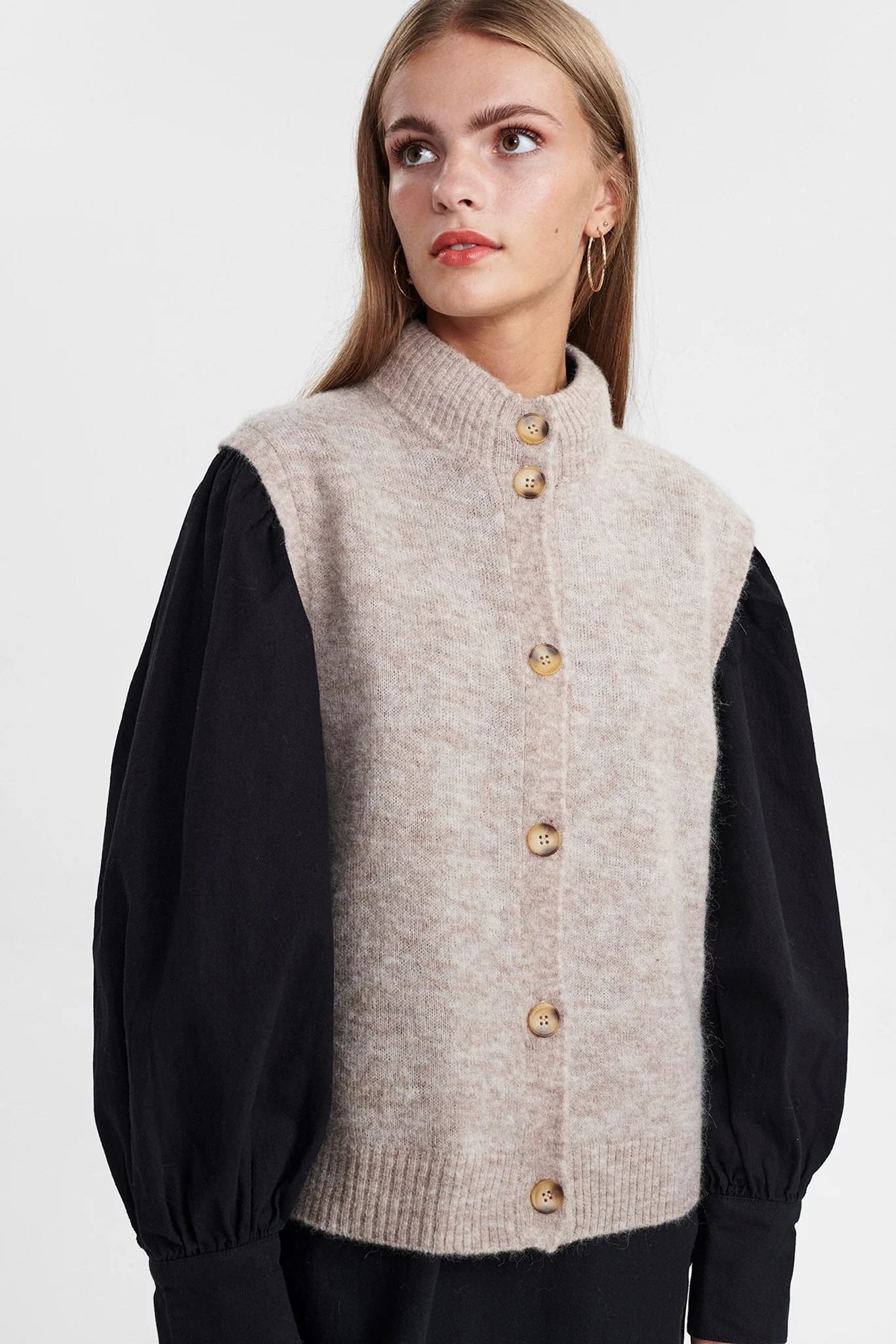 SISUELA VEST - Apple Cinnamon Mel - Image 7
